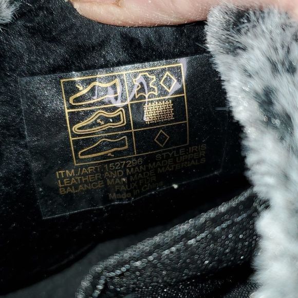 NEW Khombu Iris Women's All Weather Suede Ankle Boot 7 Faux Fur Trim‎ Side Zip - Picture 8 of 8